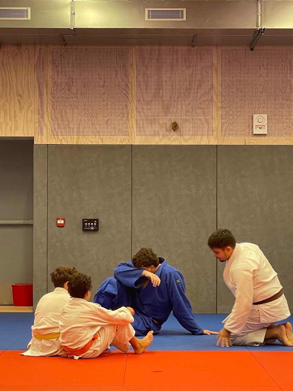 Séance au dojo du Ray